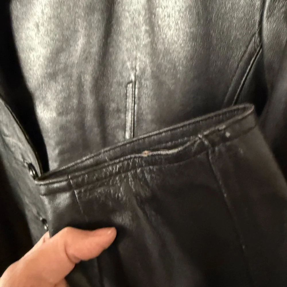 Leather Jacket - Picture 4 of 6